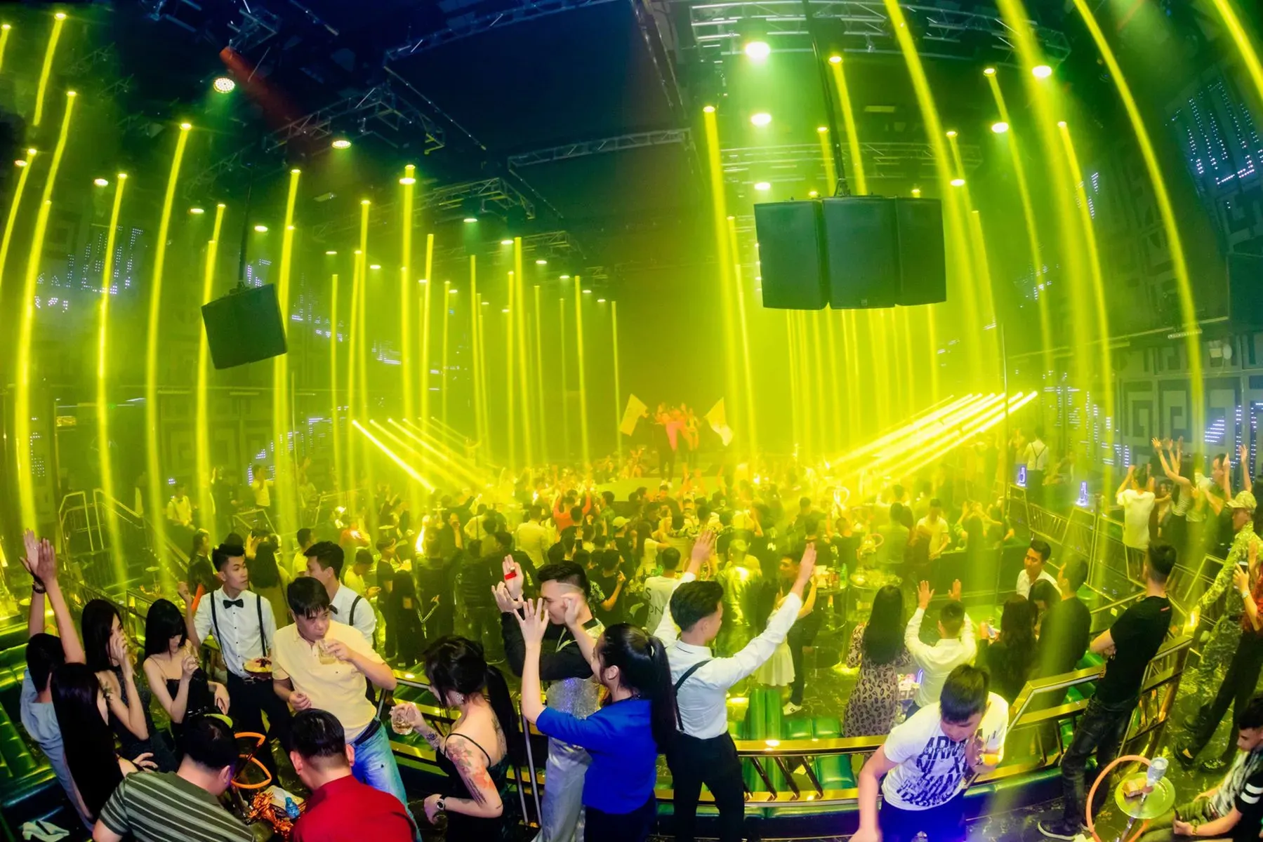 h_club_revives_golden_age_of_vietnam_nightclubs_with_martin_audio_d_e1a534a565.webp